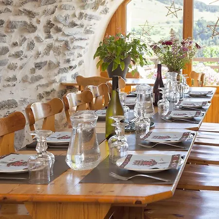 B&B La Roche Du Croue
